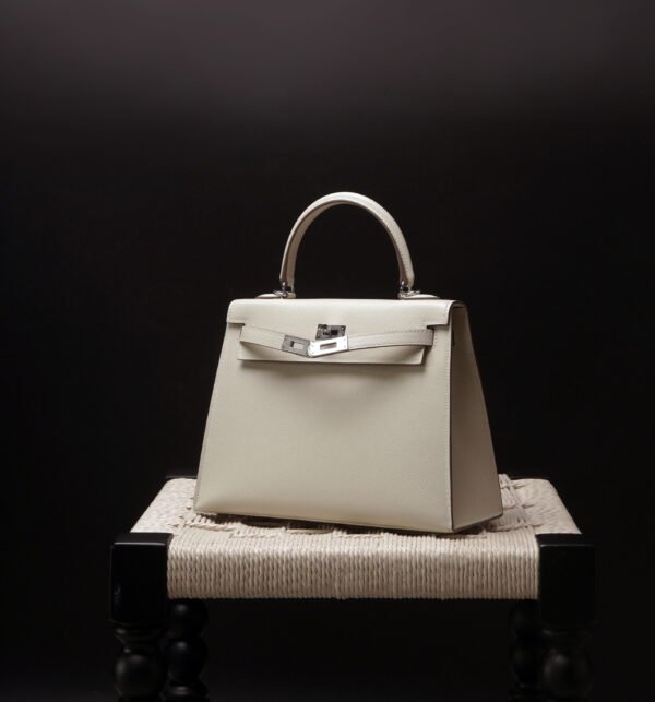 Hermès Kelly 25 10 Craie Epsom PHW - Image 4