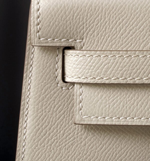 Hermès Kelly 25 10 Craie Epsom PHW - Image 9
