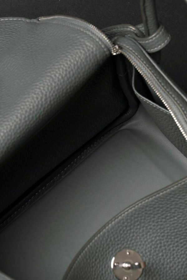 Hermès Lindy 26  63 Vert Amande TC PHW - Image 11