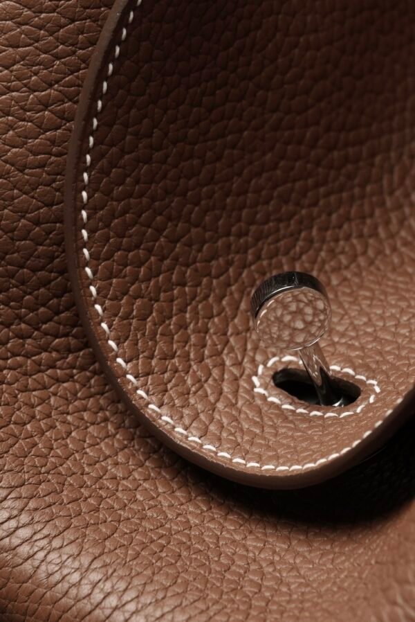 Hermès Lindy 26 37 Gold TC GHW - Image 7