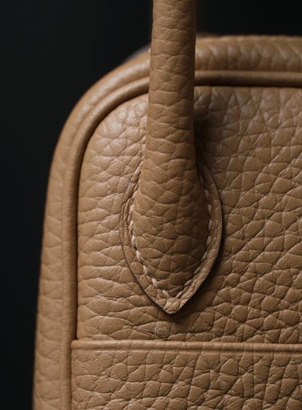 Hermès   Mini Lindy 48 Biscuit TC GHW - Image 6