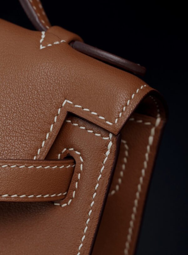 Hermès  Kelly Pochette 37 Gold Swift PHW - Image 7